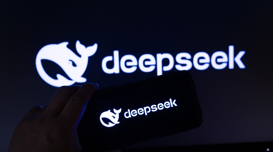 中概AI DeepSeek 参与升级的老虎证券交易者数据在老