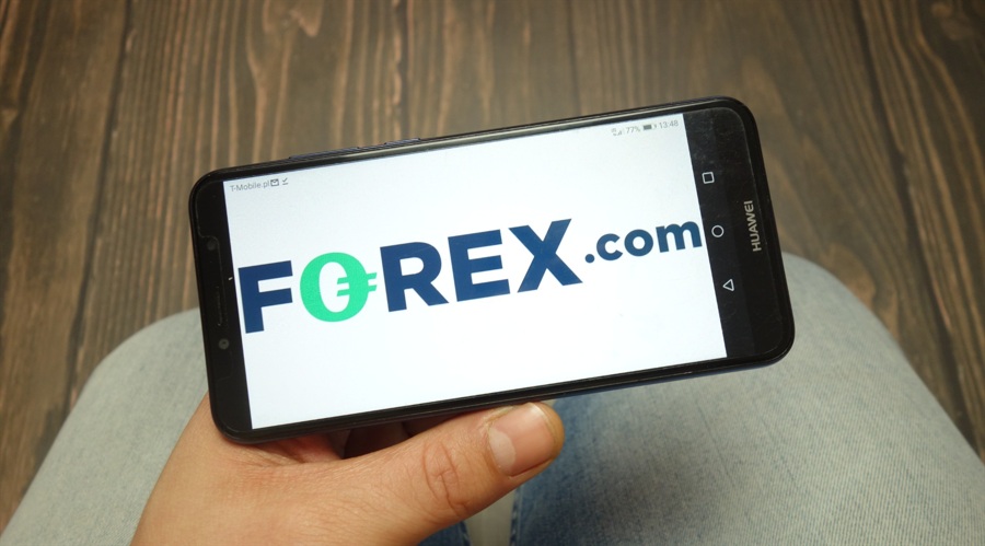 FOREX.com 项目通过简单的电子KYC切换实现100%的新账户增长